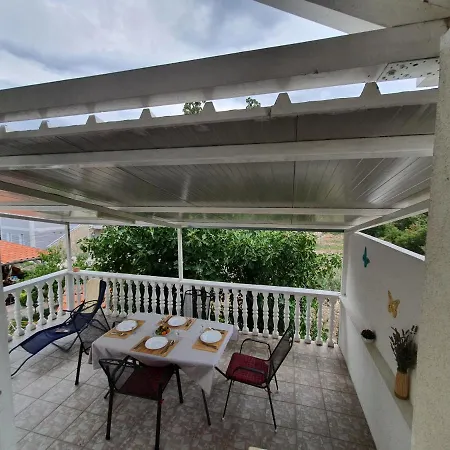 Apartment Selak
