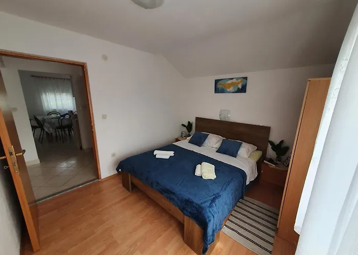 דירה Selak שיבניק