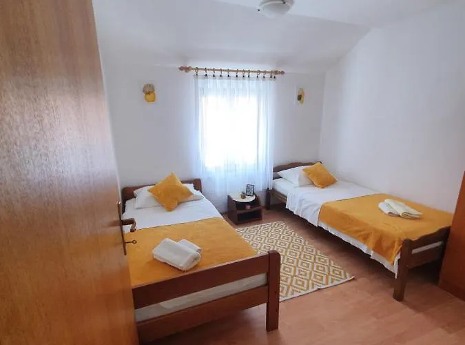 דירה Selak שיבניק